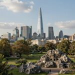 그리니치 공원에서 바라본 런던 도심과 카나리 워프의 스카이라인